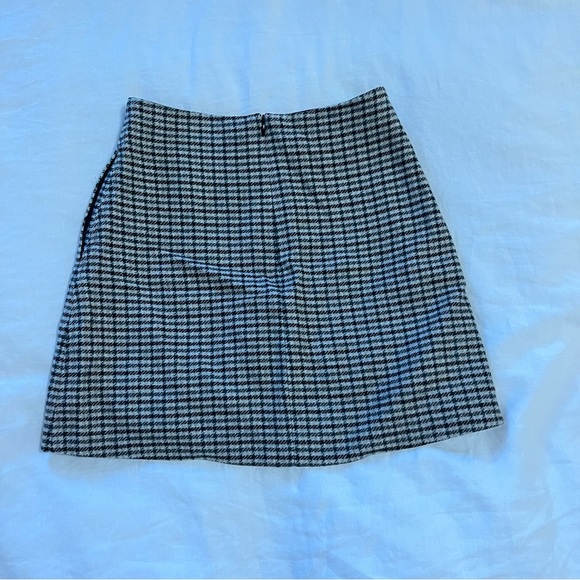 Aritzia Wilfred plaid mini skirt - Picture 2 of 4